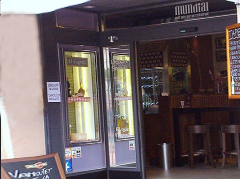 entrada comercial de hierro herrero Mataró