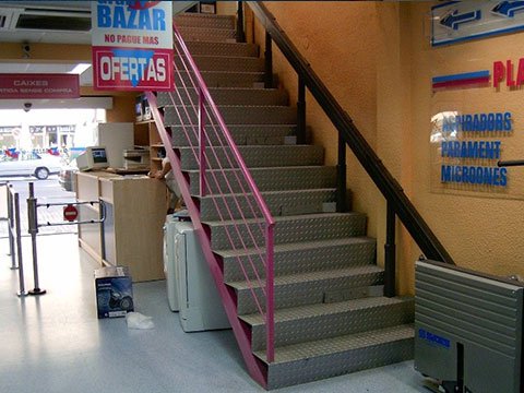 escalera de hierro para exterior
